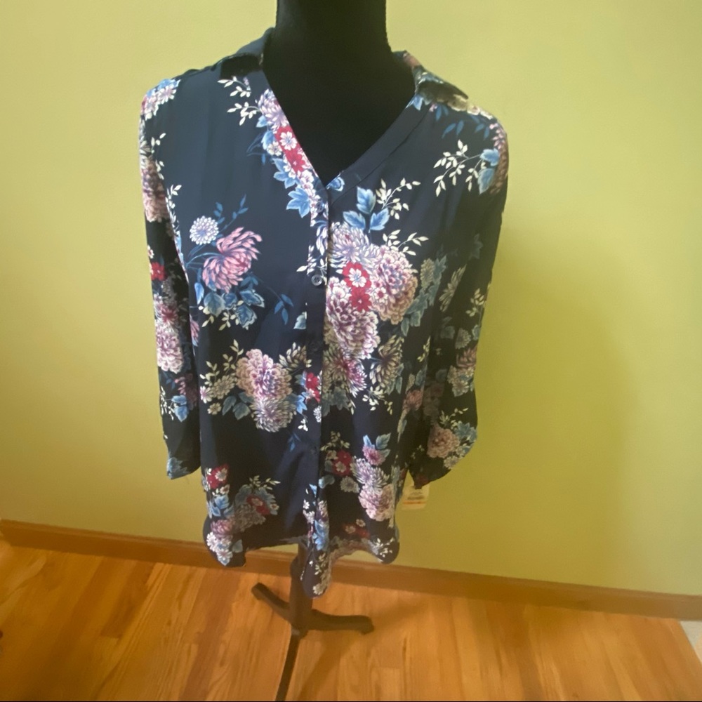 Emaline “Buenos Aires 2018” 3 Q sleeve floral sz S NWT